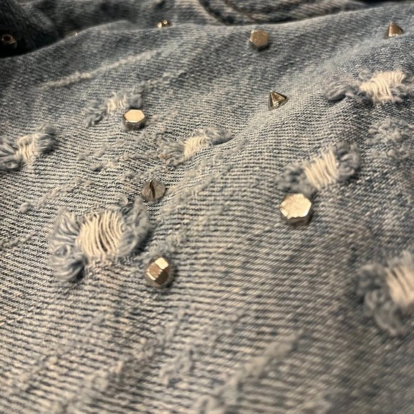 Studded jean shorts - Picture 2 of 4